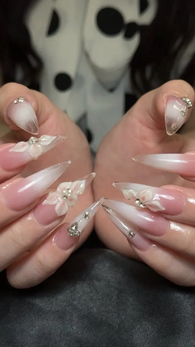 ネイル 持ち込み ワンホンネイル ハンドネイル AKIKO NAILのネイルデザイン