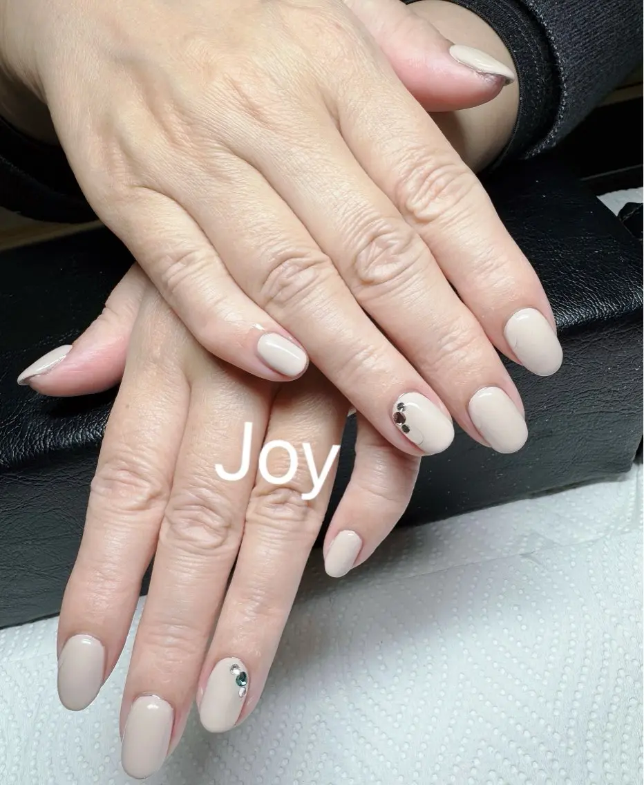 ネイル ワンカラーネイル シンプルネイル ストーンネイル Nail Salon JOYのネイルデザイン