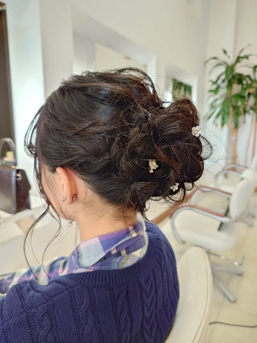 ロング ヘアアレンジ ロング ヘアセット キンジョウ エナミのヘアスタイル