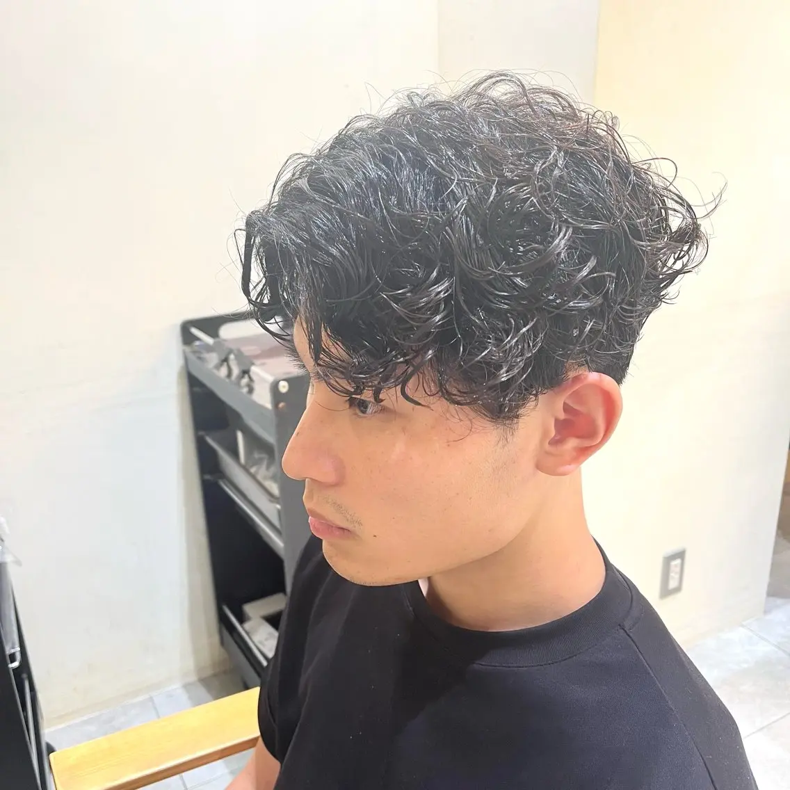 ショート パーマ メンズ メンズパーマ 刈り上げ 外国人風カラー 🌿パーマ/ ナチュラル/蒼真🍃のヘアスタイル