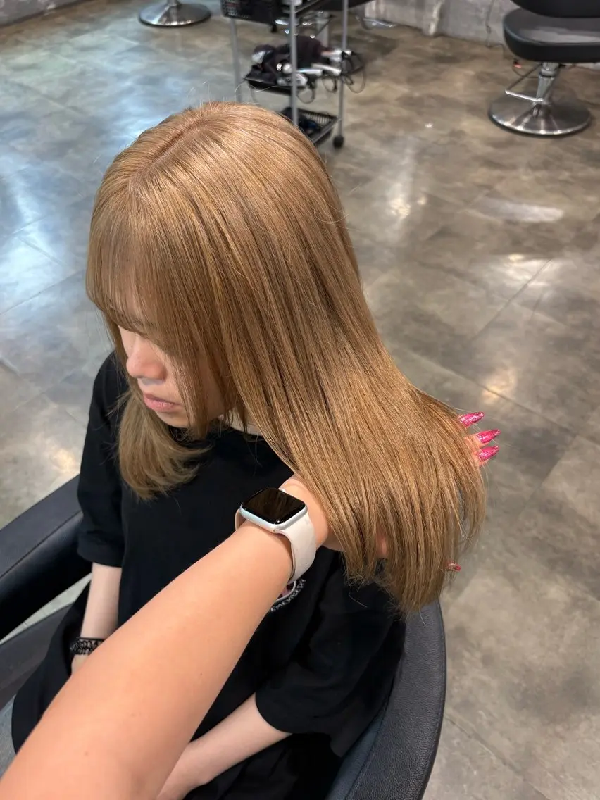 ミディアム カラー カット ヘアカラー ハイトーン 横浜💞ミオのヘアスタイル