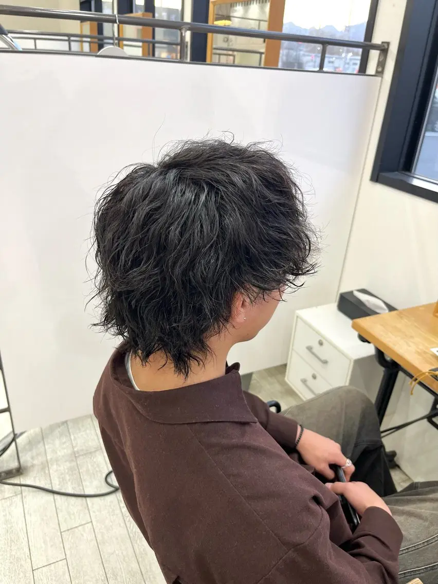 パーマ メンズ メンズパーマ ツイストスパイラルパーマ メンズウルフカット ウルフカット スパイラルパーマ 南雲優佑 メンズ特化のヘアスタイル