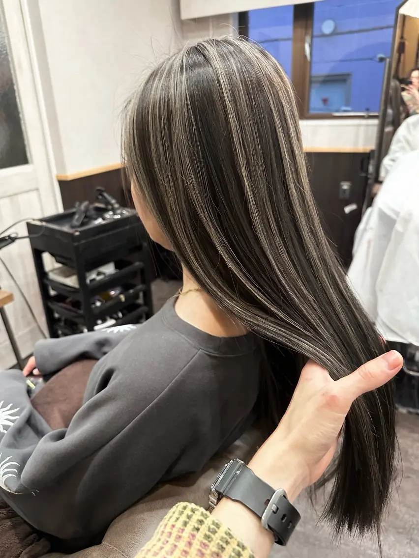 ロング カット ヘアカラー トリートメント 💖透明感カラー HAYATO💖のヘアスタイル
