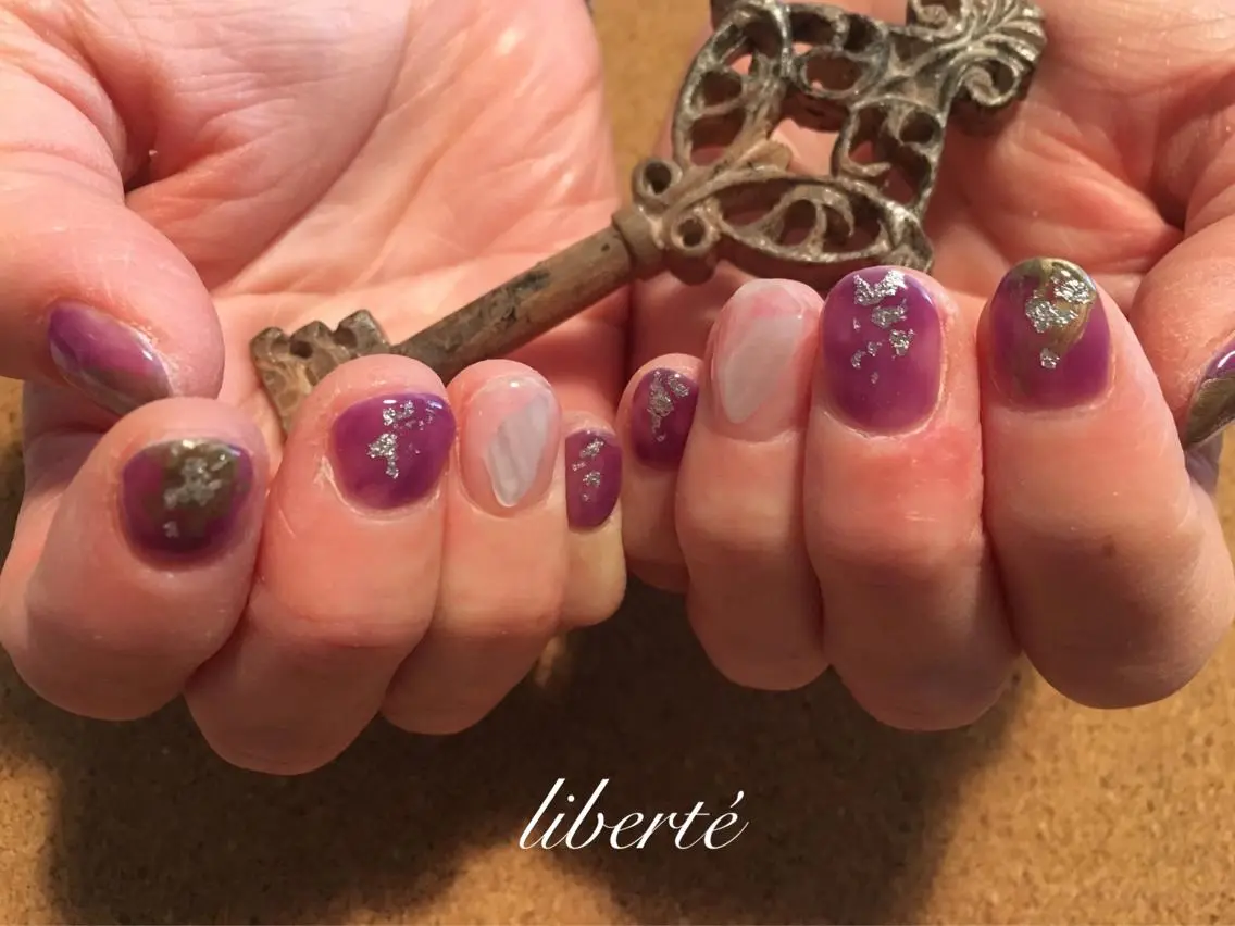 ネイル liberté (リベルテ)のネイルデザイン