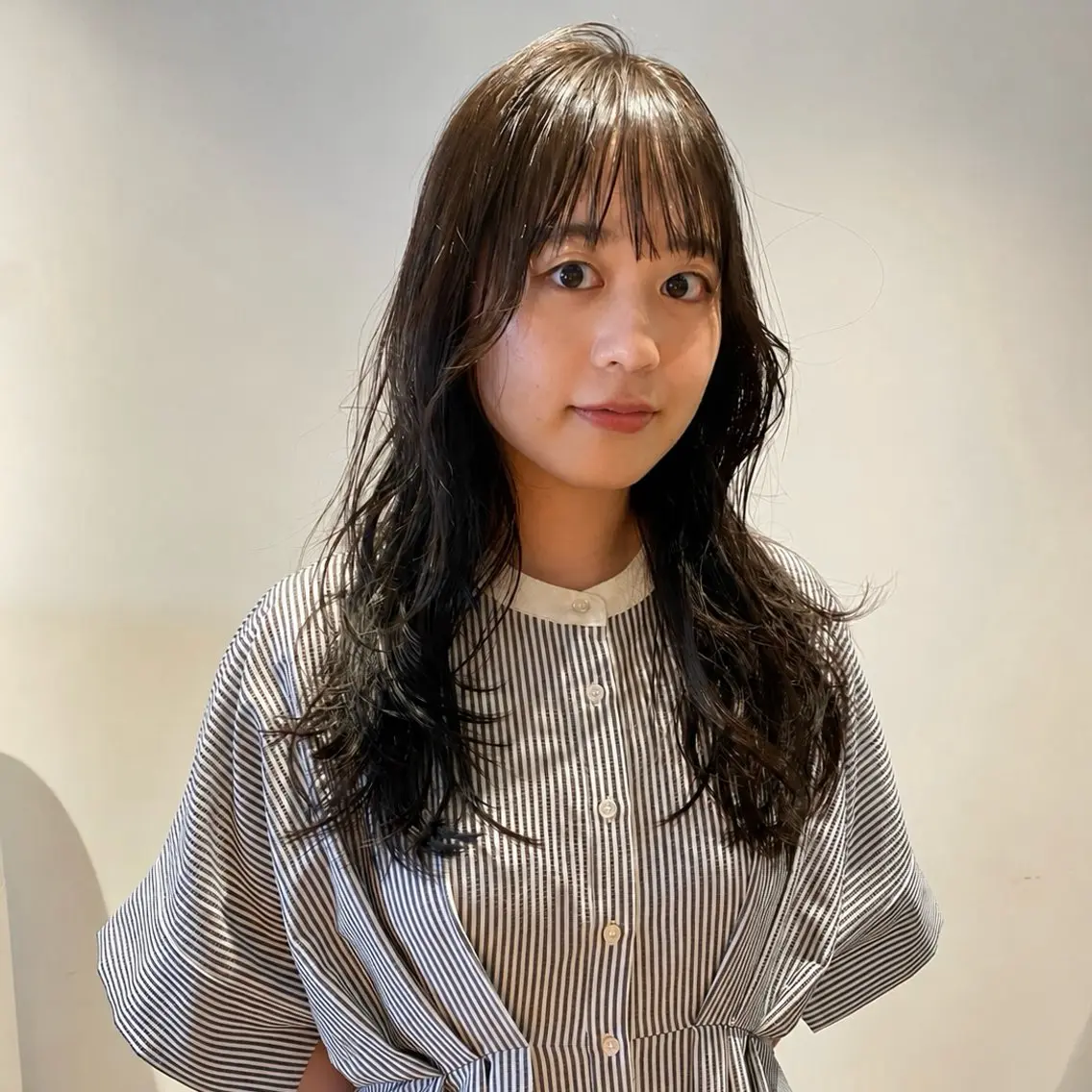 【扱いやすさ×透明感カラー】骨格に合わせたスタイリングのしやすいカット＋透明感のあるシングルカラー◎の写真