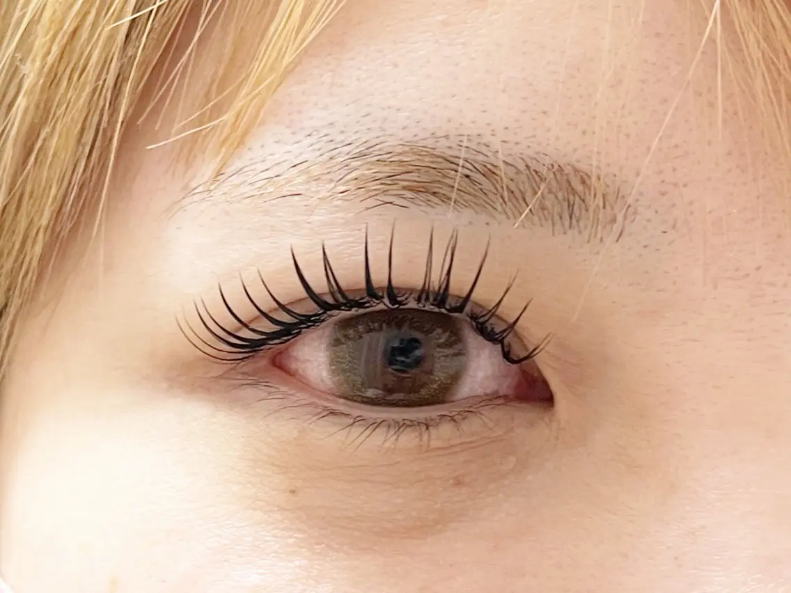 マツエク・マツパ フラットラッシュ Salon meili❤︎のマツエク・マツパデザイン