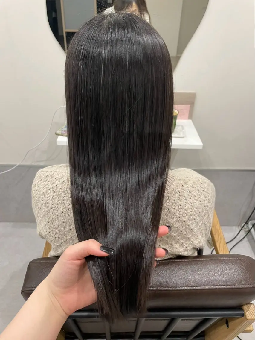 ロング fill 田邊のヘアスタイル