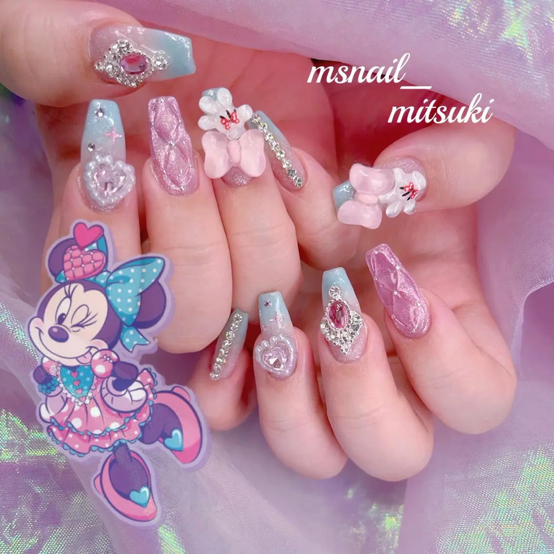 セミロング ハンドネイル mitsuki 🐬✨のネイルデザイン