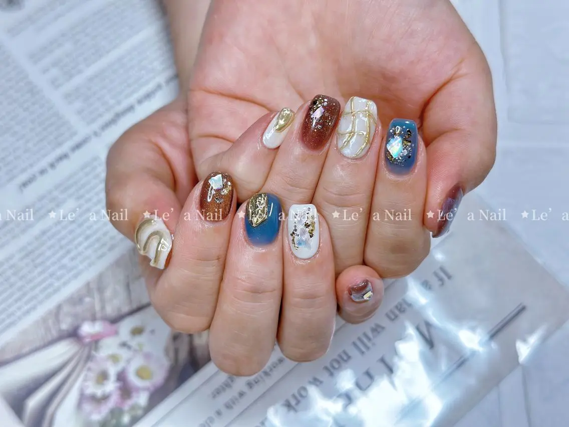 ミディアム カラー ネイル Le’a NailSalonのネイルデザイン