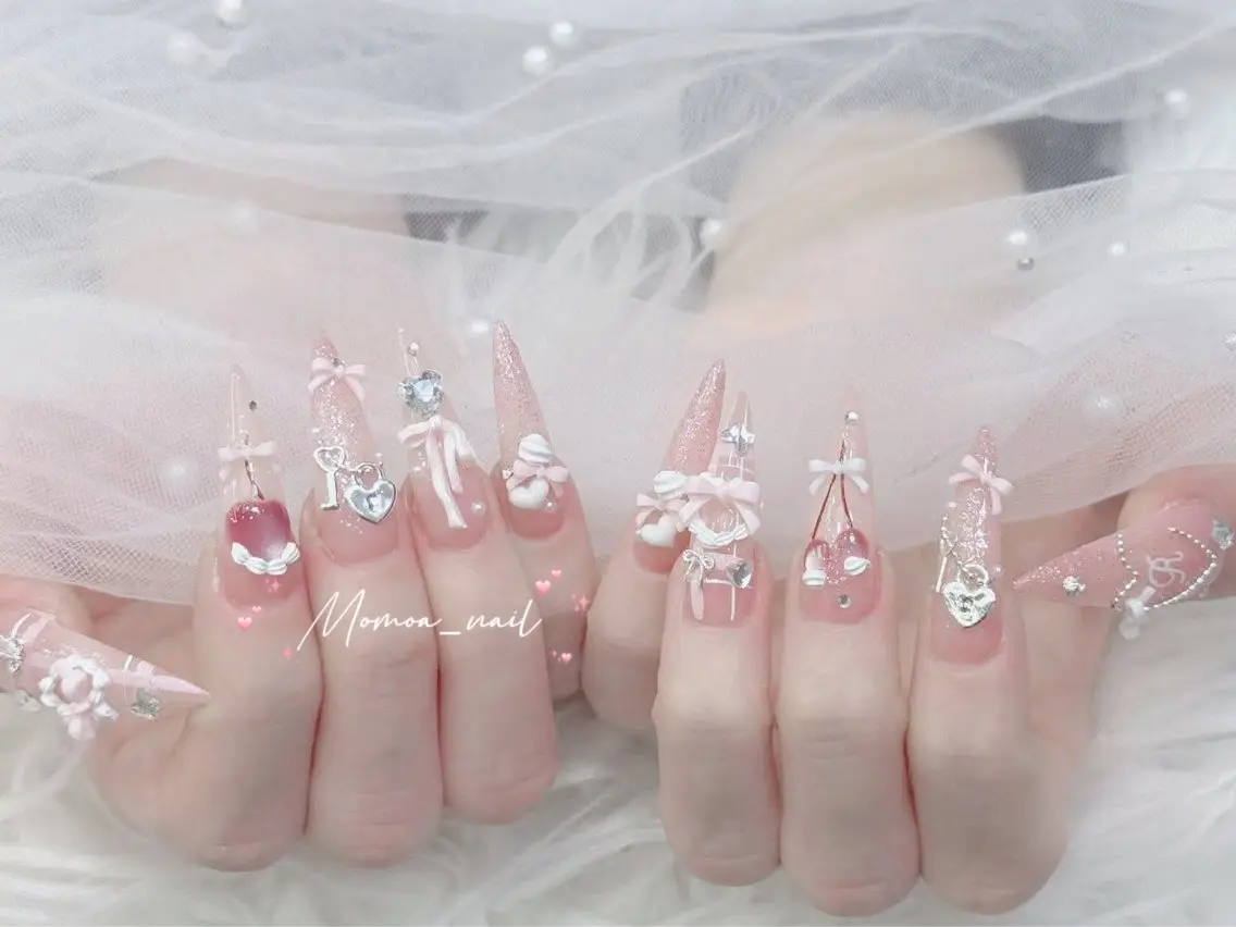 ネイル 成人式 大理石ネイル(マーブル) 持ち込み ネイルチップ 冬ネイル ハンドネイル MoMoA Nail ネイル長さ出し専門店のネイルデザイン