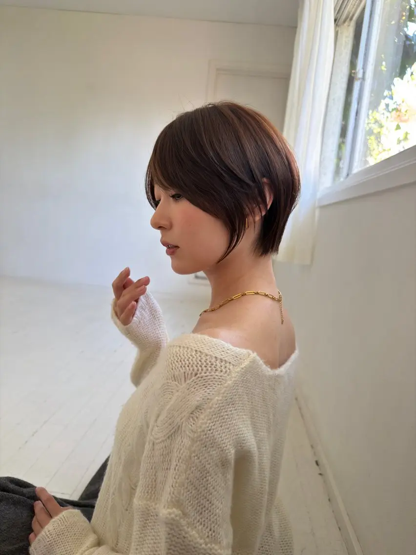 ショート くびれヘア ショートヘア 白髪ぼかし×似合わ せショート/荒砂のヘアスタイル