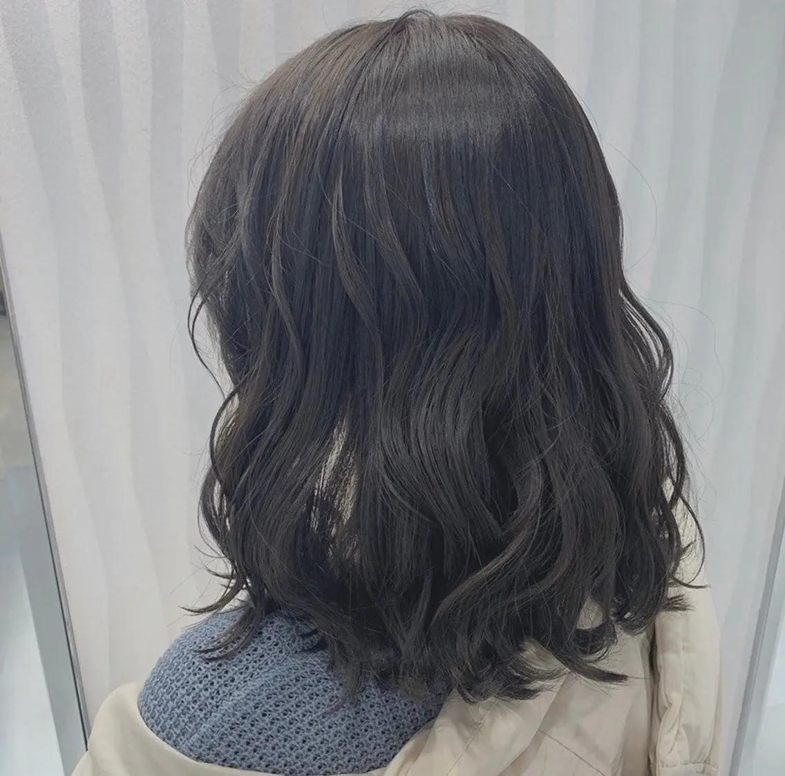 カラー 透明感カラー カット パーマ 白石 心愛のヘアスタイル