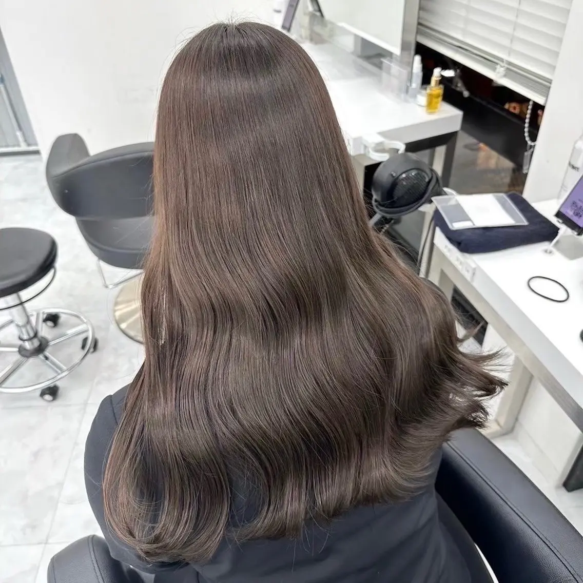 ロング カラー ヘアカラー トリートメント ♡ハイトーンブリーチ カラーyuuna♡のヘアスタイル