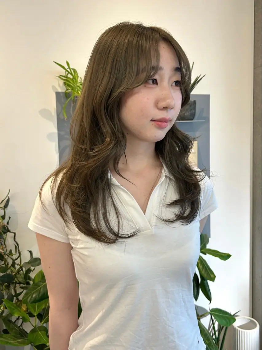 セミロング カラー ラフで可愛いヘア 🐈⬛Rukaのヘアスタイル