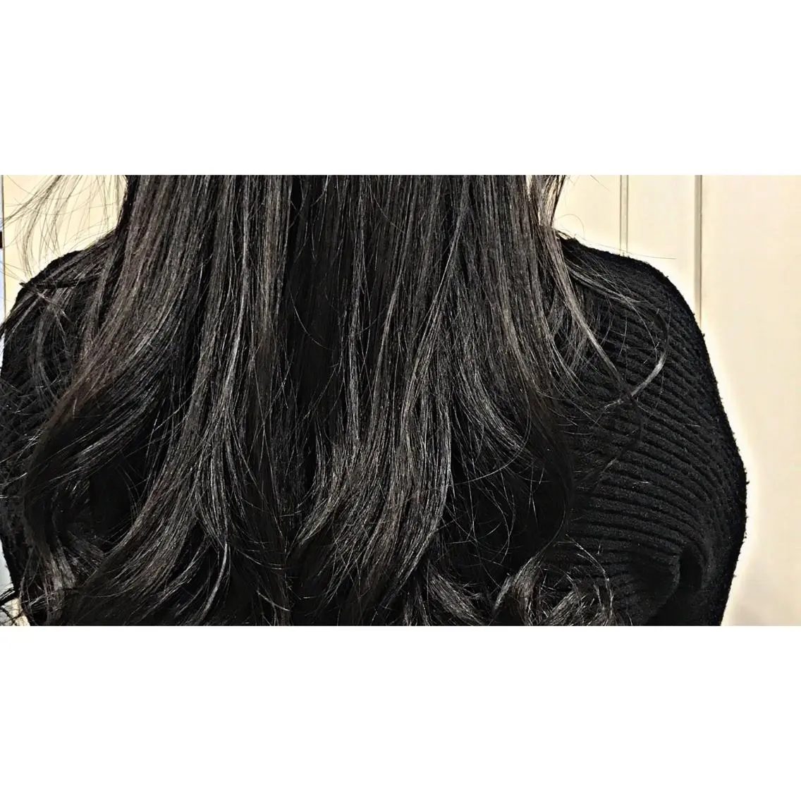 カラー 山下 襟華のヘアスタイル