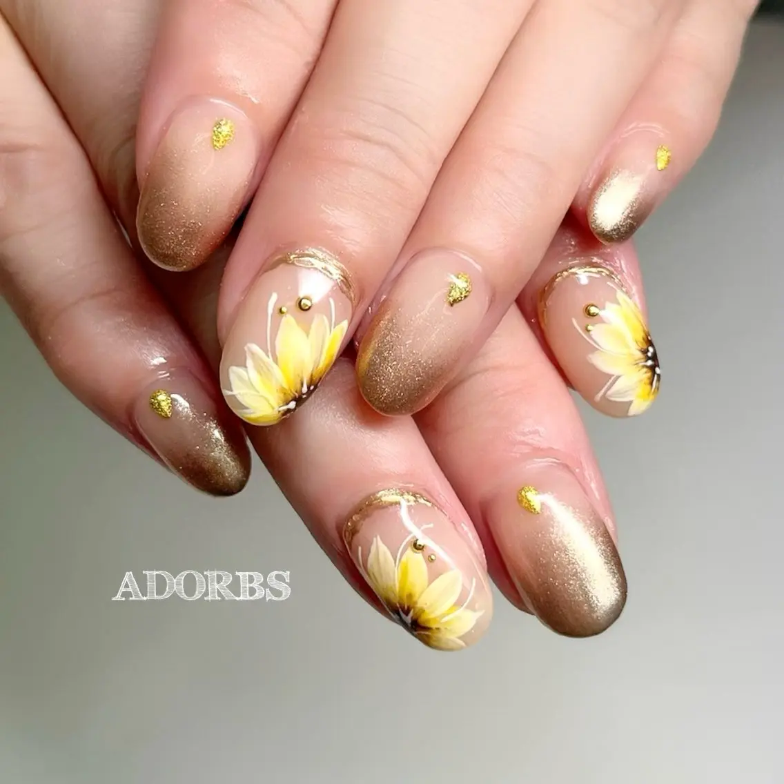 ネイル ハンドネイル ADORBS ✩上福岡のネイルデザイン