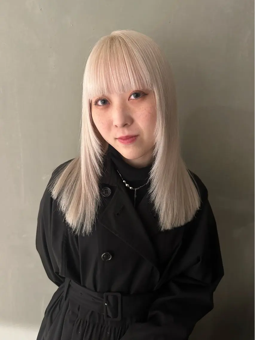 セミロング Nikiita リコのヘアスタイル