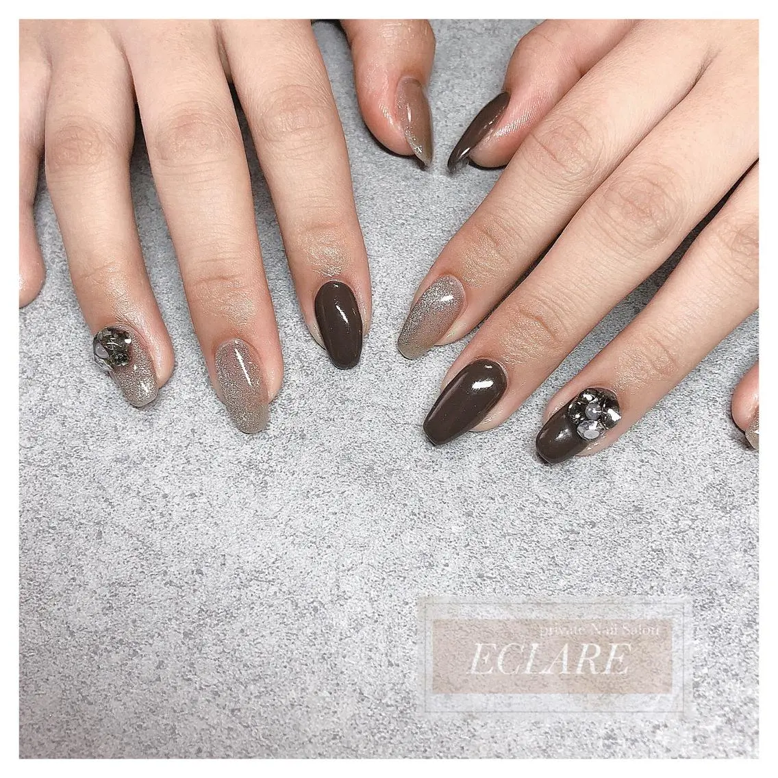 ネイル アートネイル ブラウン フットネイル フレンチネイル ジェルネイル ハンドネイル Nail Salon ECLAREのネイルデザイン