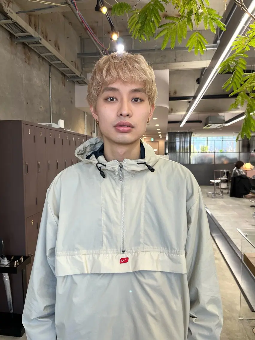 ショート カラー メンズ メンズハイトーン ベージュカラー ハイトーンカラー ハイトーンベージュ ナガノリノ /ボブ/ ベージュ/暖色のヘアスタイル