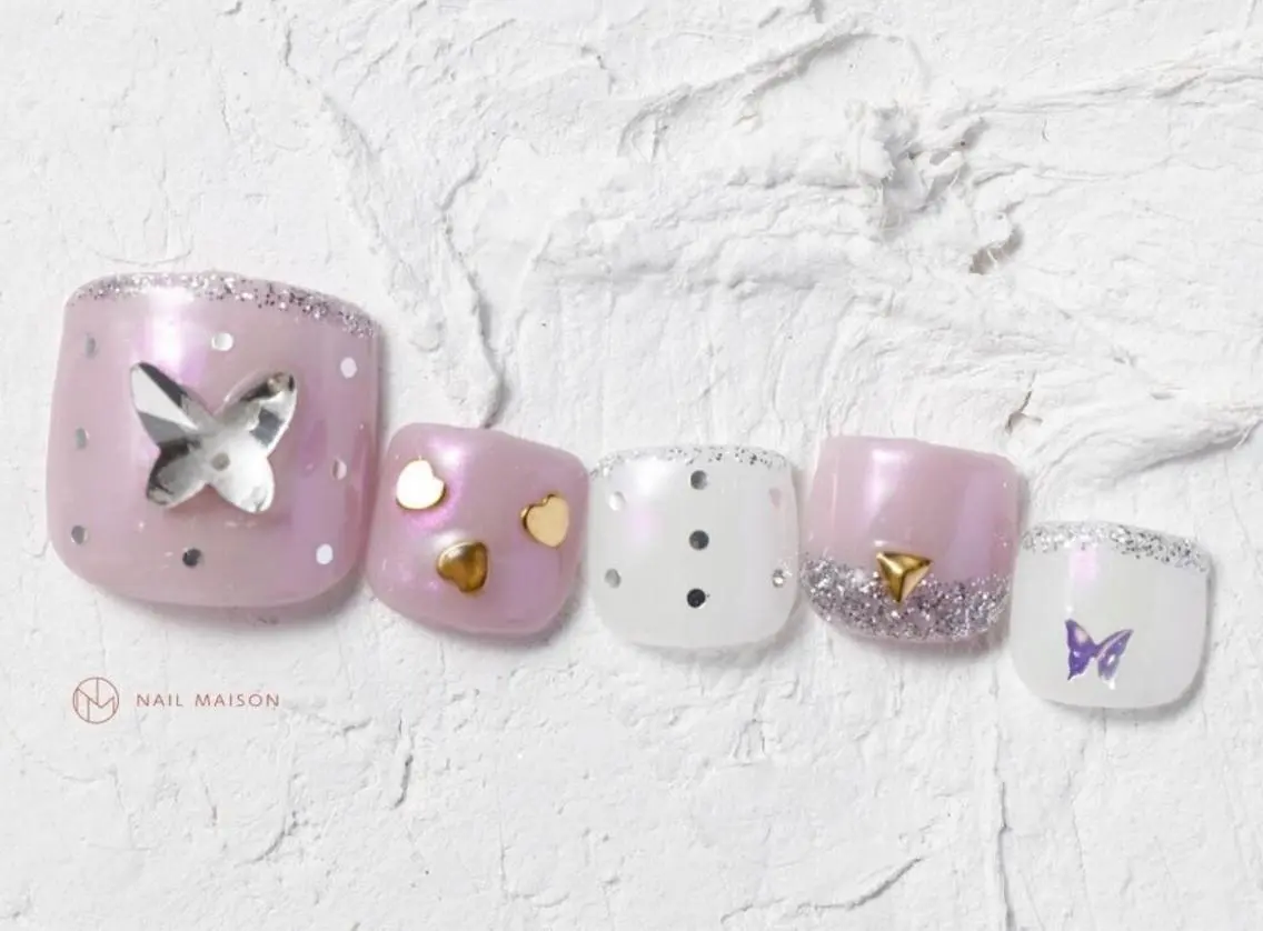 ネイル i nails 横浜WESTのネイルデザイン