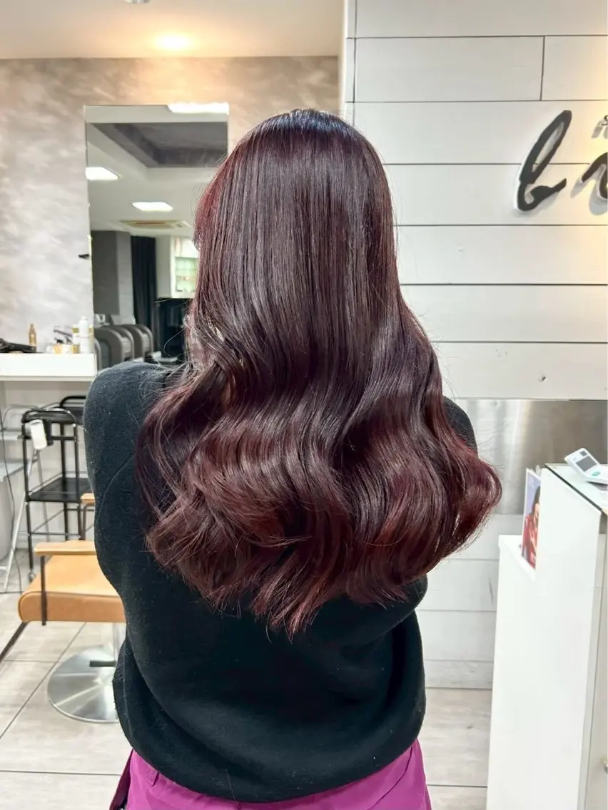 ロング カラー ヘアカラー 西岡 英菜のヘアスタイル