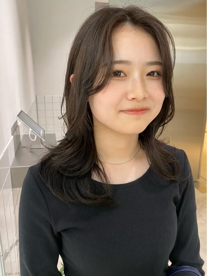 ミディアム カラー 韓国風ヘア レイヤーカット カット ヘアカラー トリートメント 似合わせカット レイヤー/ボブのヘアスタイル