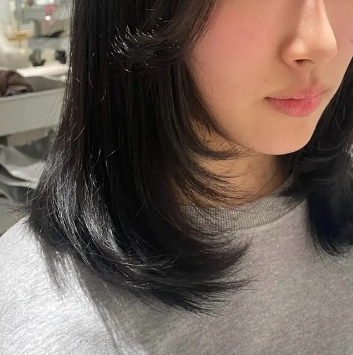 ミディアム カット 【日韓風、レイヤー】 🤍ひらい なつきのヘアスタイル