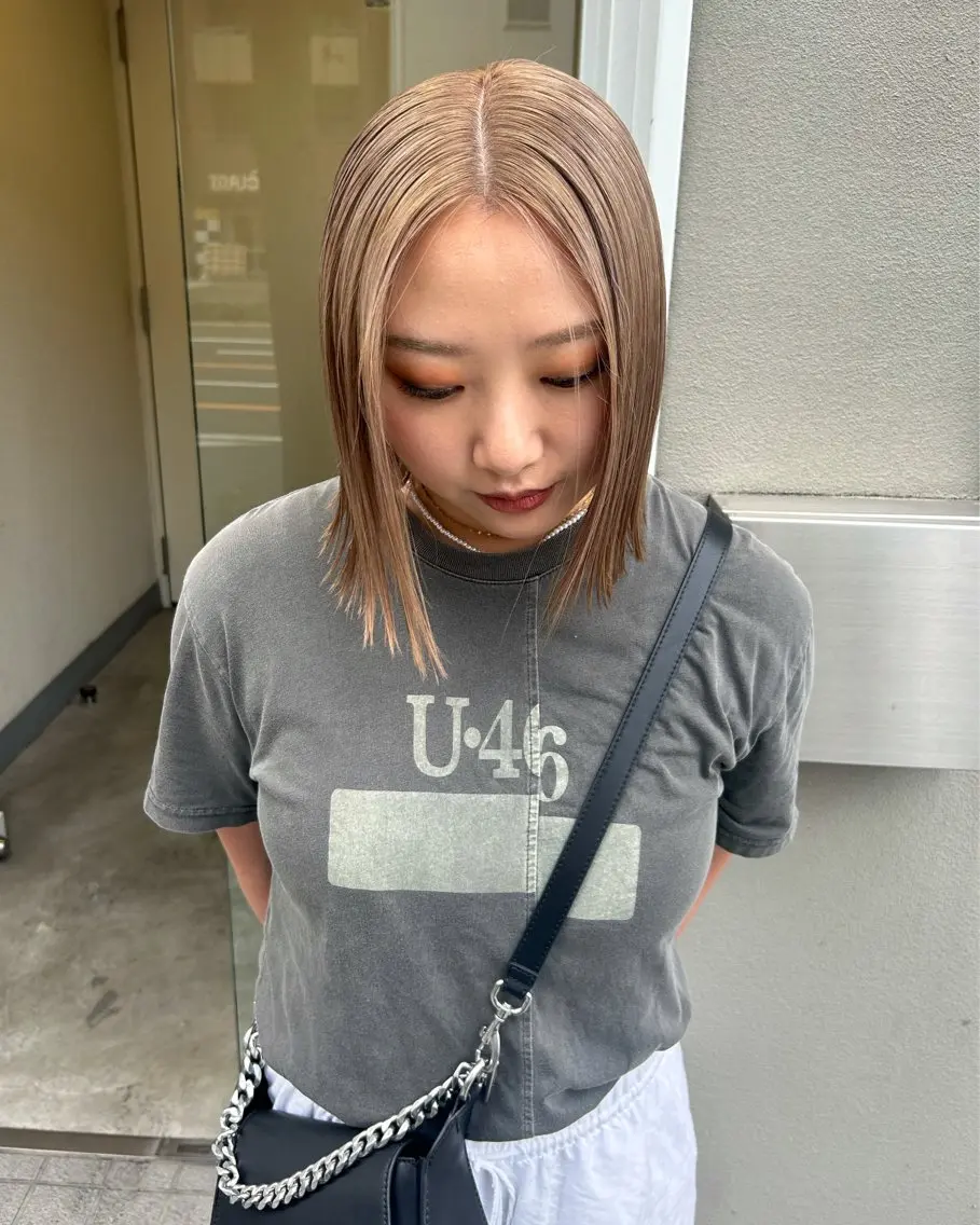 ミディアム カラー 薄暮 マツイ　レンのヘアスタイル