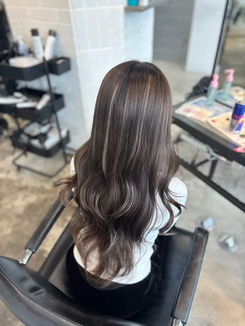 ロング カラー ブルーカラー デザインカラー ダブルカラー ハイライトカラー ラベンダーカラー ヘアカラー レイヤー sala 推しカラー職人🎀のヘアスタイル