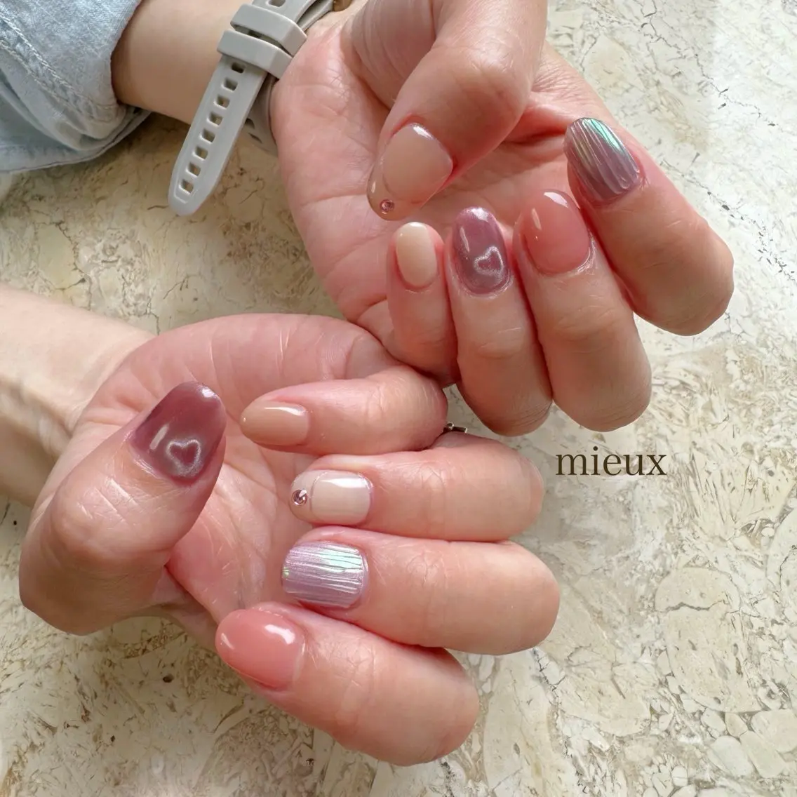 ネイル ハンドネイル フットネイル nail salon mieux(ミュー)のマツエク・マツパデザイン