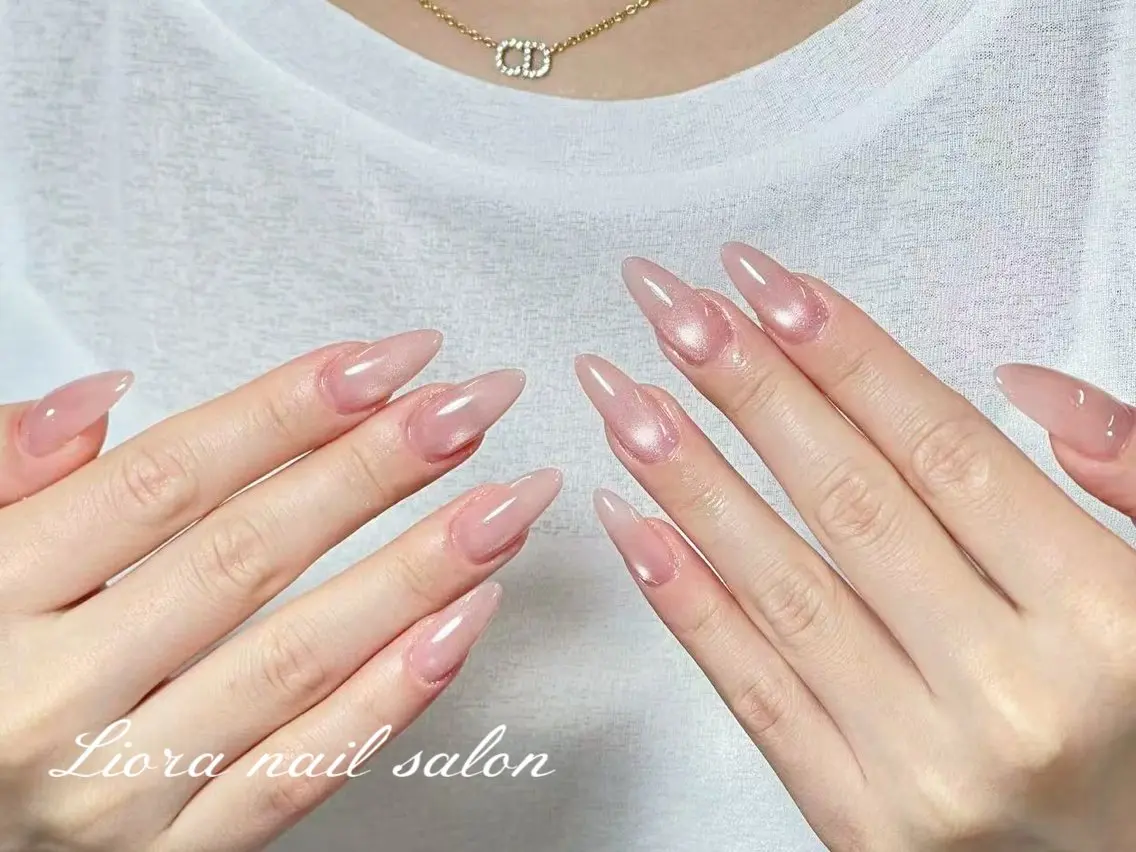 ネイル チークネイル フットネイル フレンチネイル ジェルネイル ガーリー ハンドネイル yuki Lioraネイルのネイルデザイン