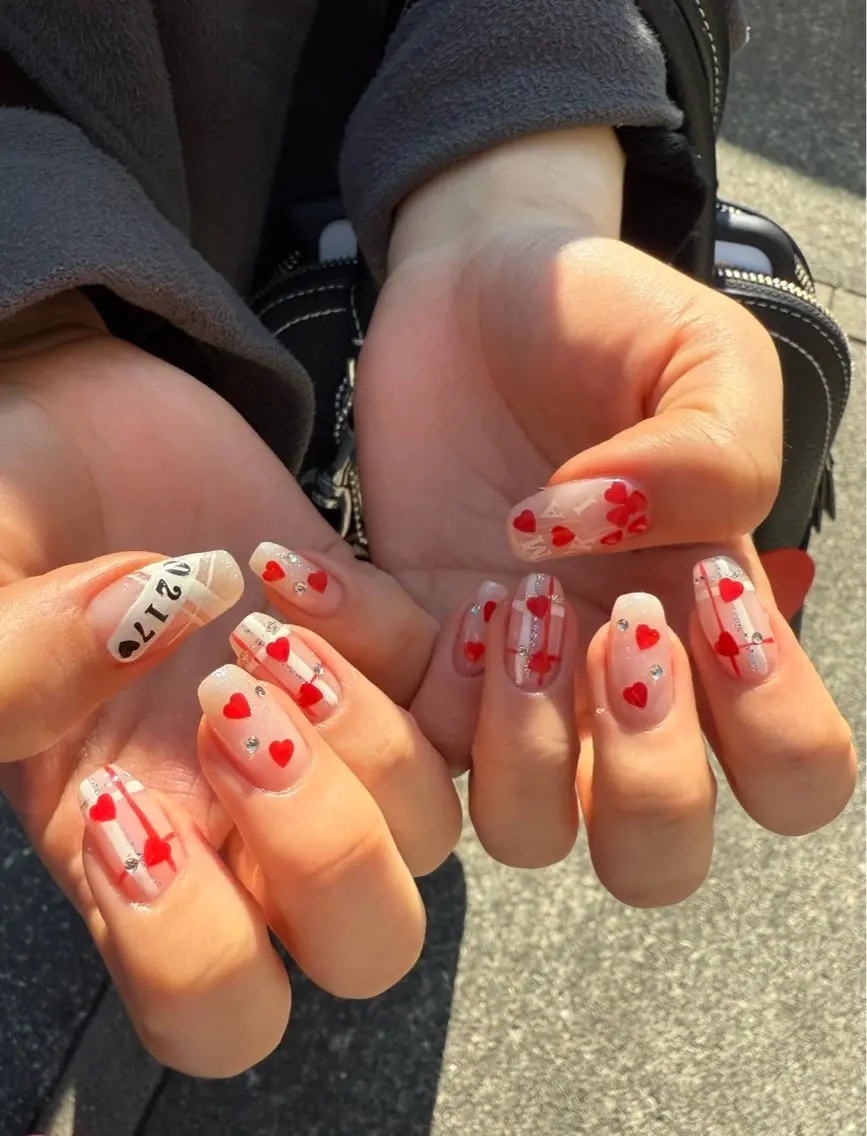 ネイル 持ち込み ハンドネイル Nailsalon Blueのネイルデザイン