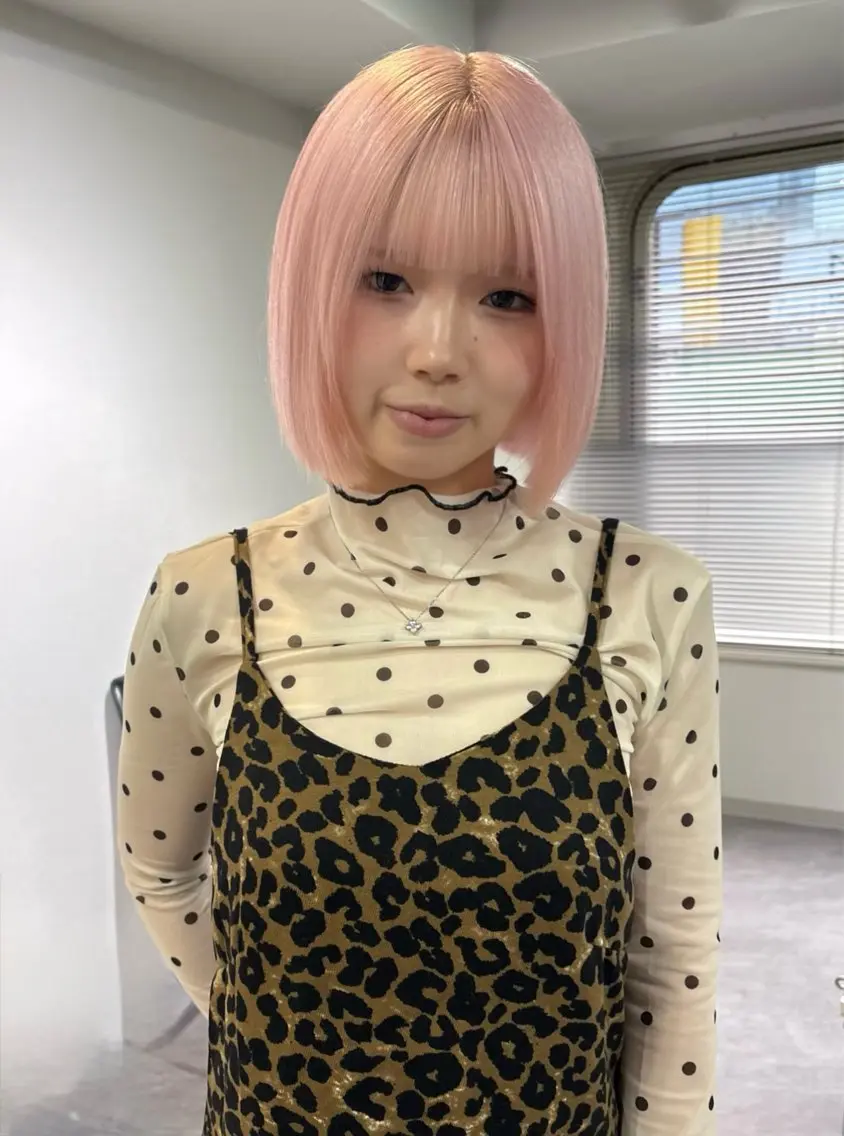 ショート カラー ヘアアレンジ ヘアカラー 🌈【🎀ヘアデザイ ナー🎀】✨ノン✨のヘアスタイル