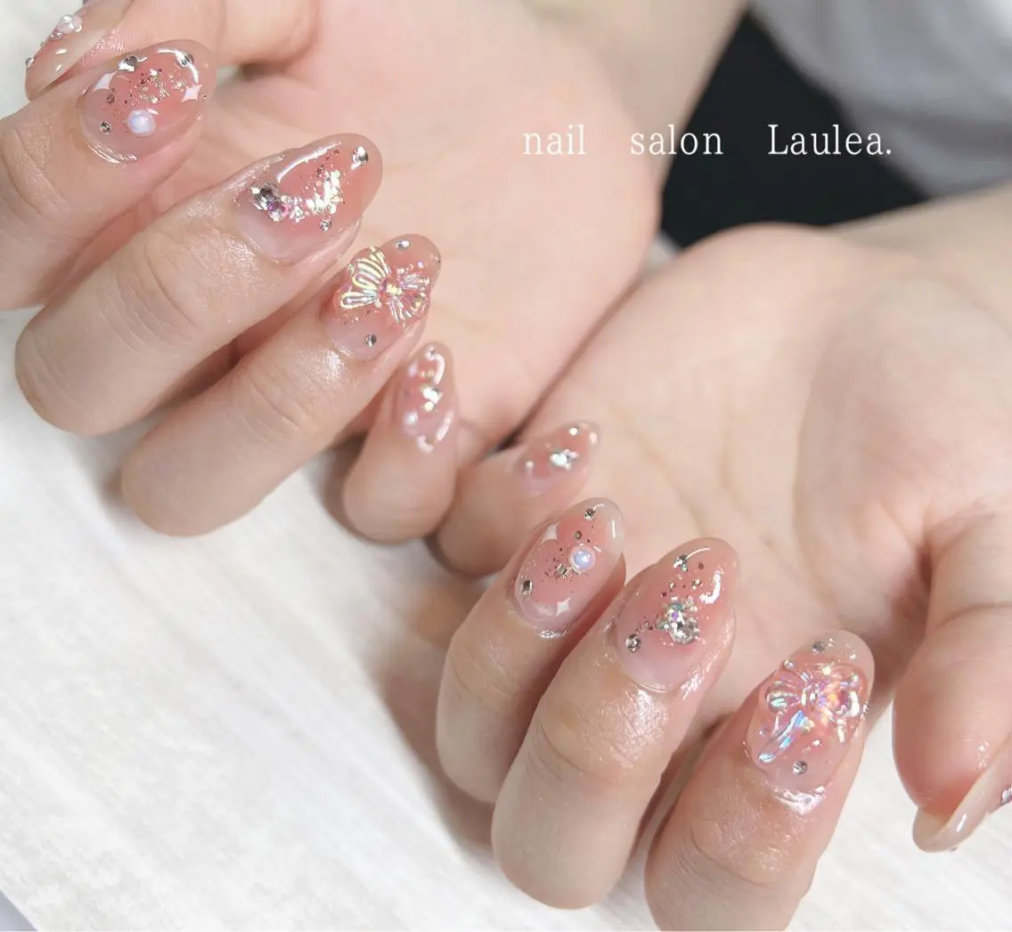 ネイル ジェルネイル キラキラネイル 韓国ネイル ハンドネイル nail salon Lauleaのネイルデザイン