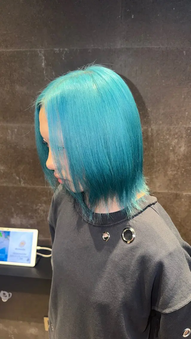 ミディアム カラー ヘアカラー トリートメント ブロンド⚡️複雑履歴 💛岡山駅💜ねねのヘアスタイル