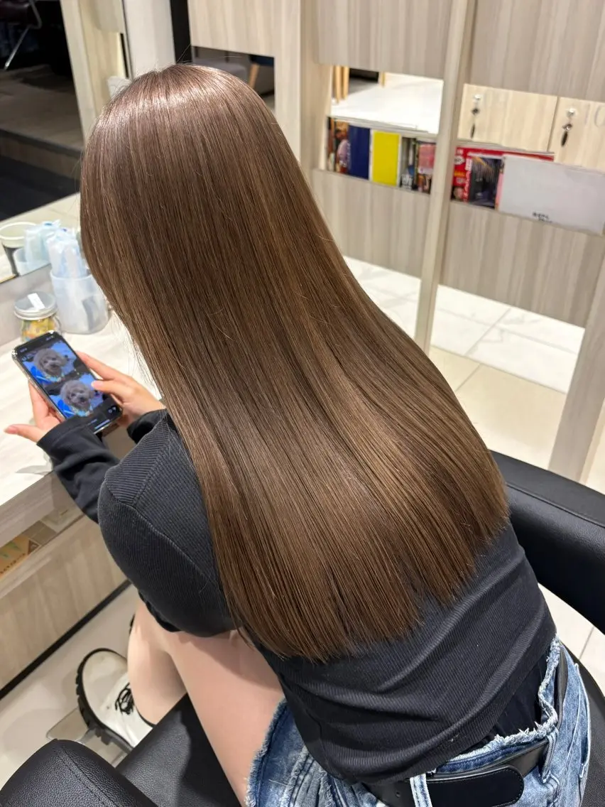 ロング カラー 🫧うる艶ハイトーン 🫧💘サヤ💘のヘアスタイル