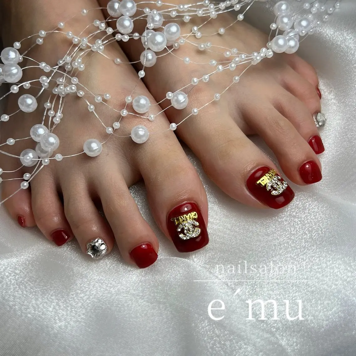 ネイル ボルドー フットネイル nailsalon e´muのネイルデザイン