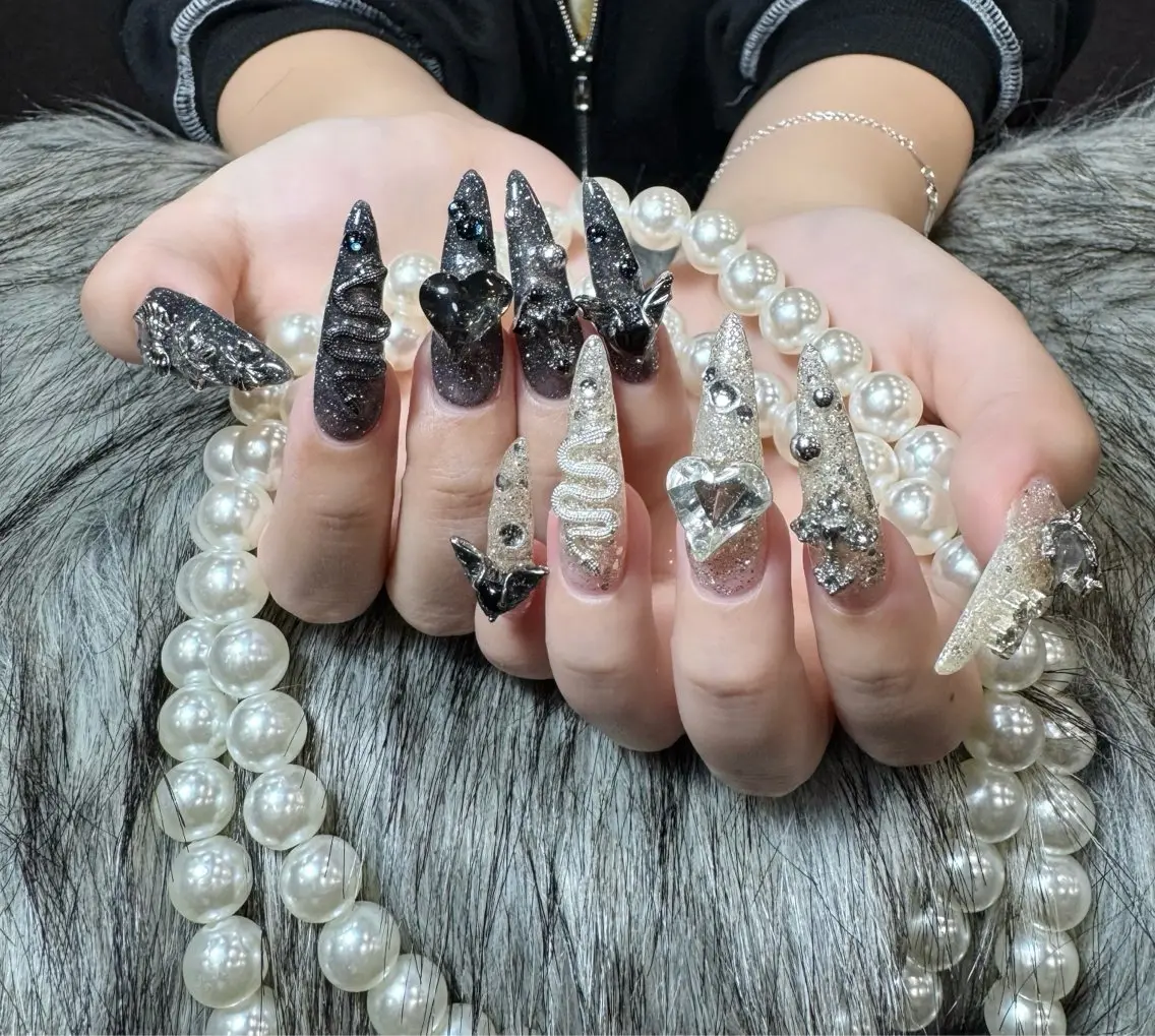 ネイル ハンドネイル Doris Nail Salonのネイルデザイン