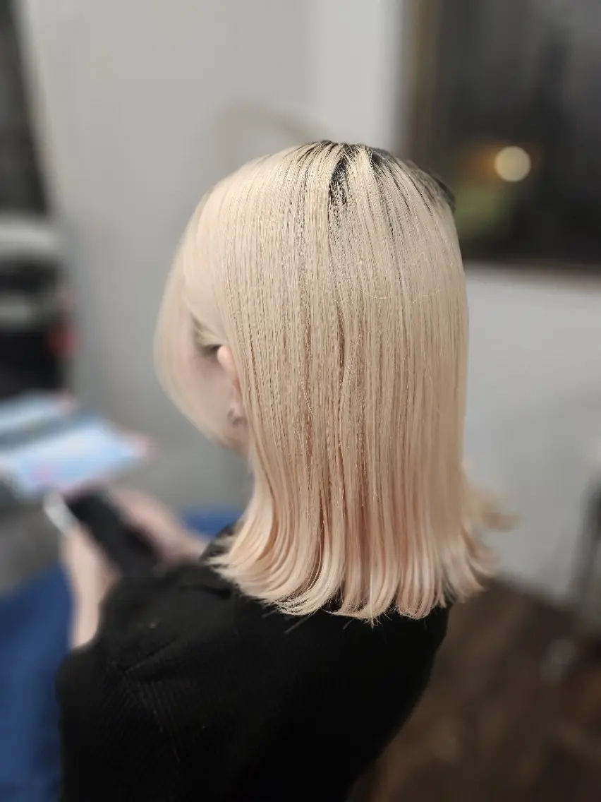 ミディアム 外ハネヘア カット トリートメント terra✂️川嶋 大輔のヘアスタイル