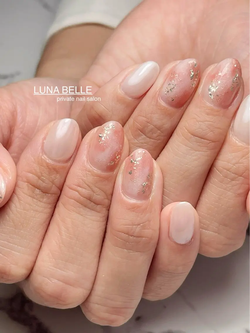 ネイル オーロラネイル ニュアンスネイル 春ネイル ハンドネイル LUNA BELLEのネイルデザイン