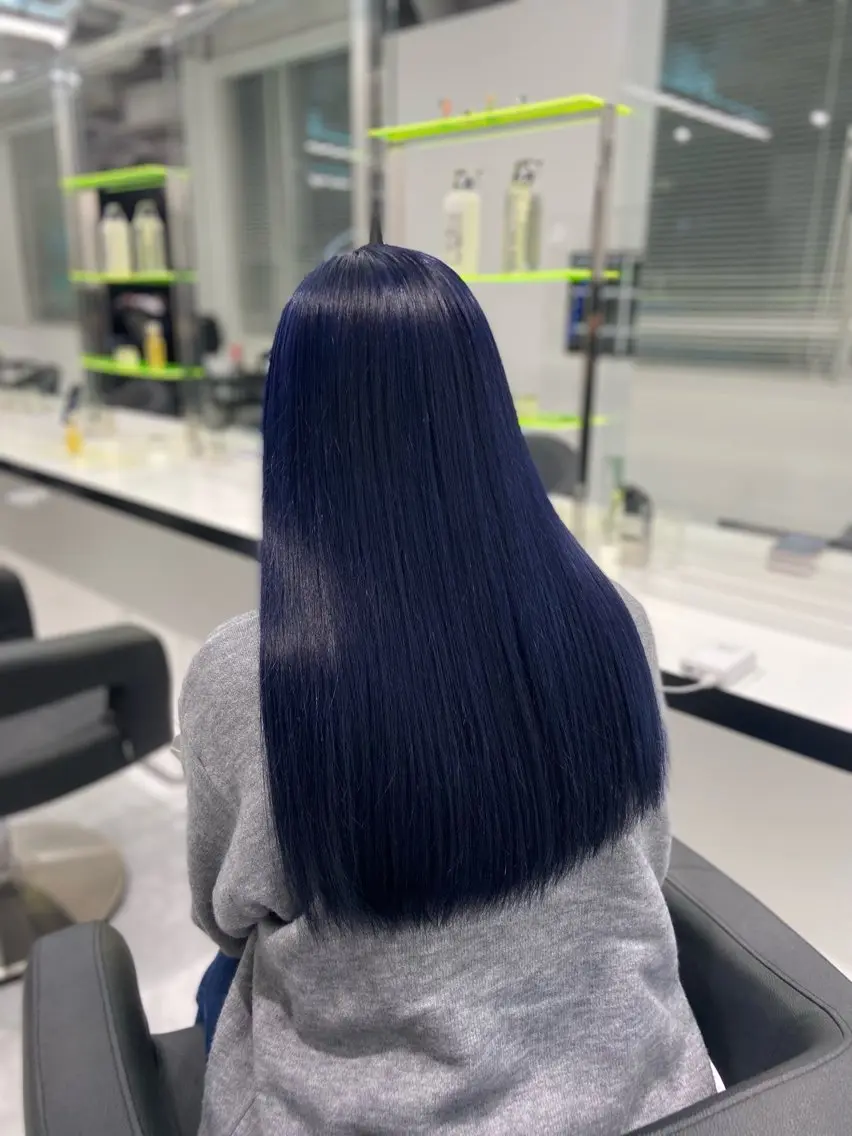 ロング カラー ヘアアレンジ ヘアカラー トリートメント ヘアセット レイヤー×透明感カラ ーHAYATOのヘアスタイル