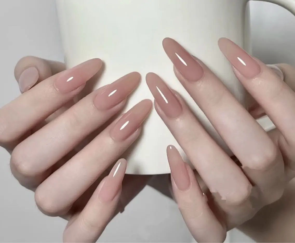 ネイル アートネイル オーロラネイル チークネイル 長さ出し フレンチネイル ハンドネイル ハンドケア Yumi Nail Seiのネイルデザイン