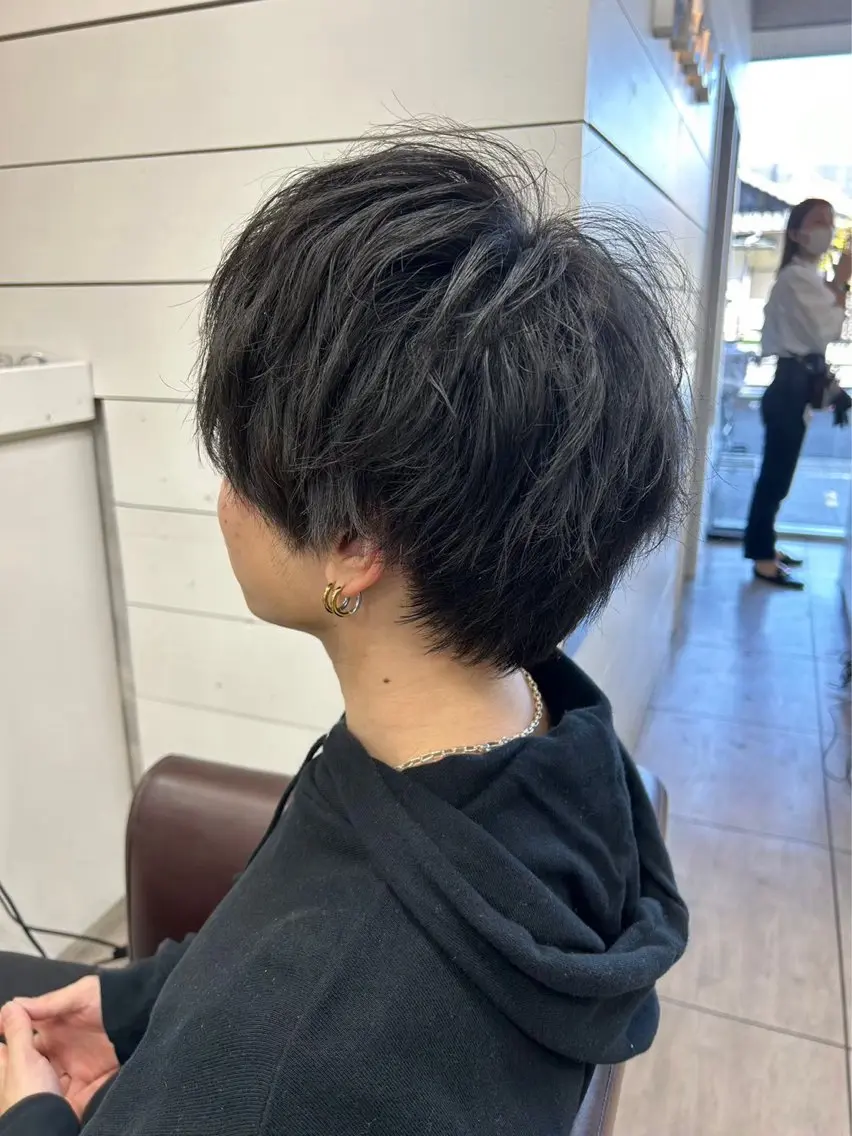 ショート 🎀艶カラー🎀 よしいあまねのヘアスタイル