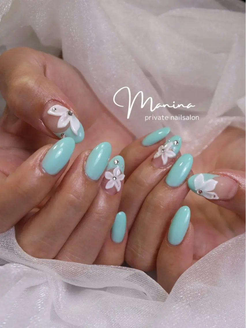 ネイル nailsalon Manina齋藤愛美のネイルデザイン