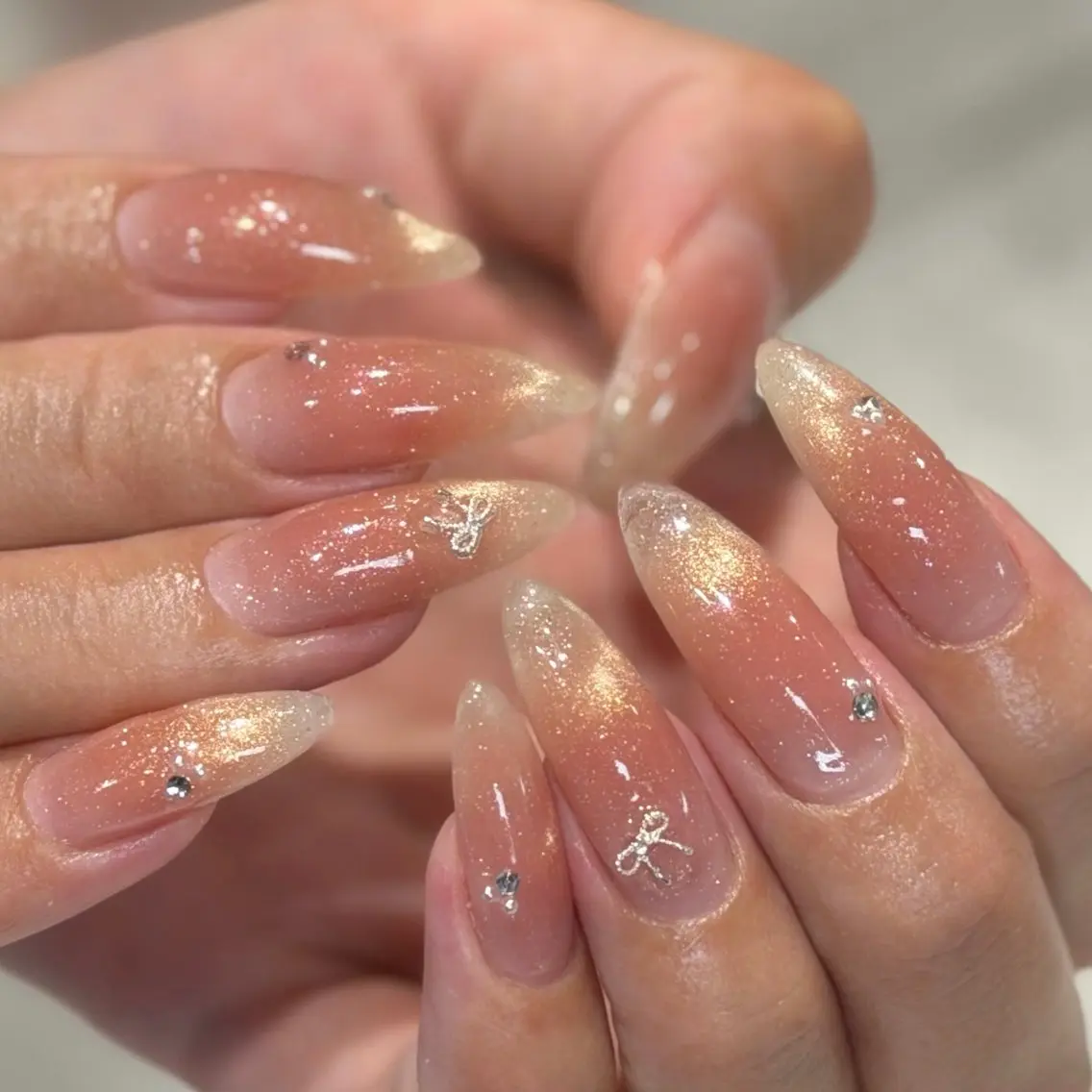 ネイル キラキラネイル yume 🎀大人ガーリー🎀のネイルデザイン