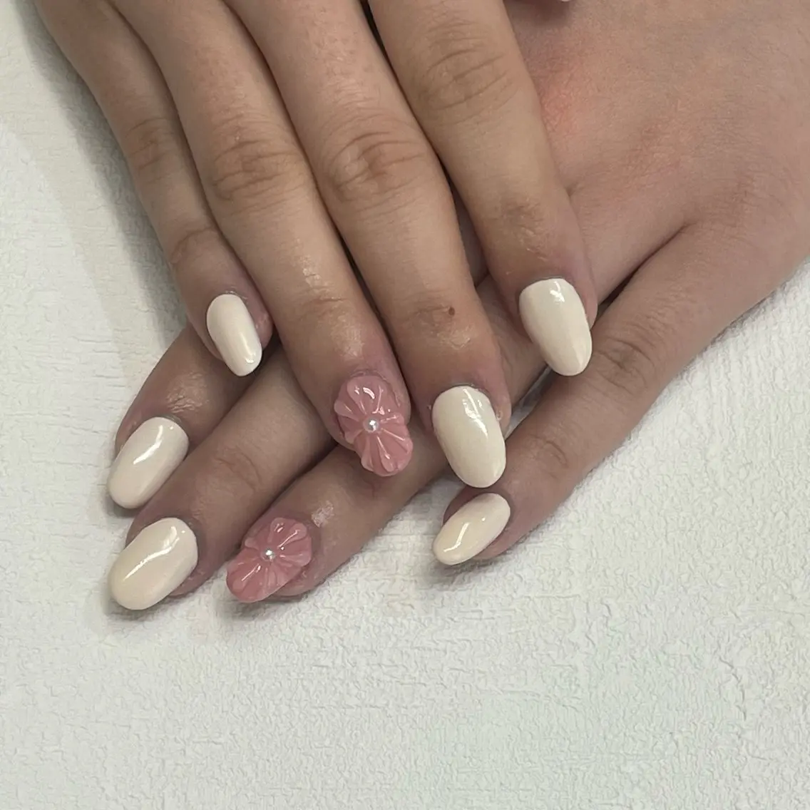 ネイル ハンドネイル 💖𝓜𝓲𝓸 /7月予約受付中💖のネイルデザイン