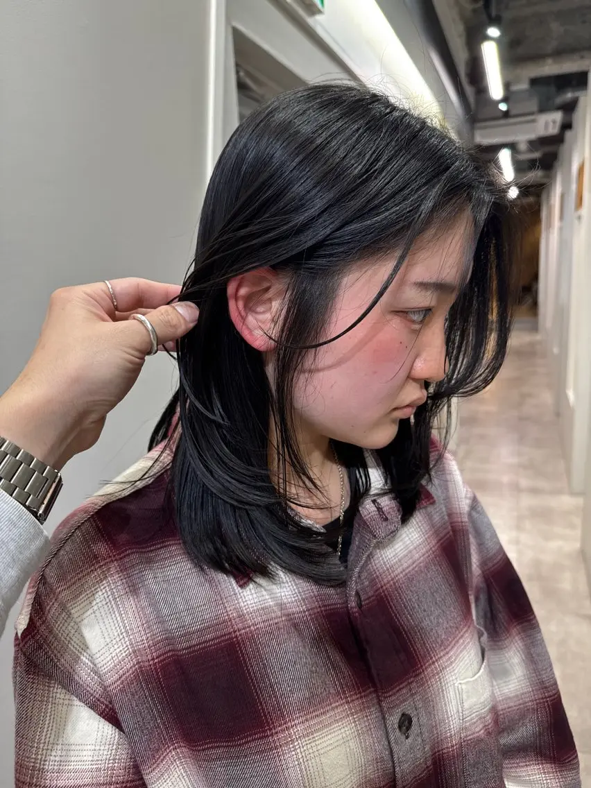 ミディアム カット 三輪 恭平のヘアスタイル