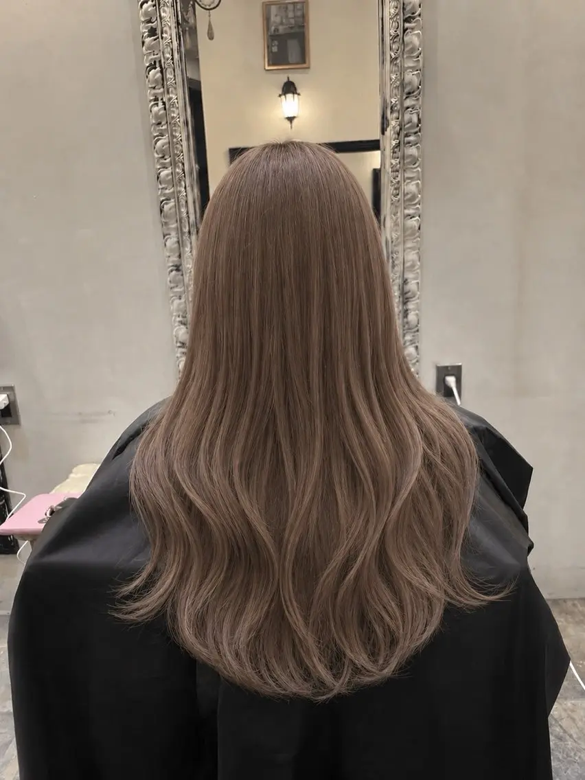 ロング カラー カット ヘアカラー トリートメント 韓国レイヤー⋆౨ৎﾟ 透カラー🩶／ユウキのヘアスタイル