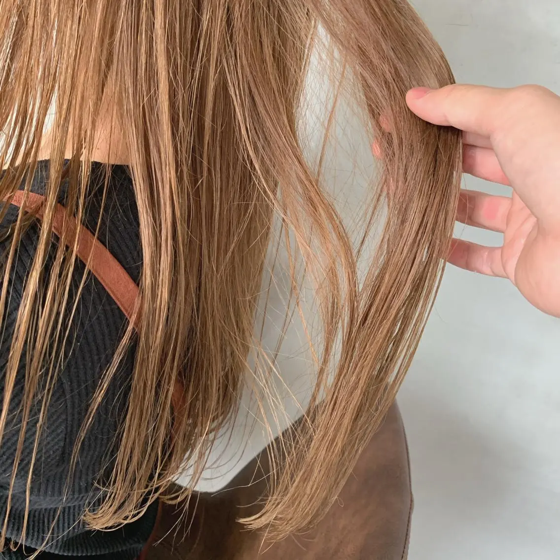 セミロング カラー ベージュカラー ハイトーンカラー メンズカットパーマ/ ブリーチ高柳将太のヘアスタイル