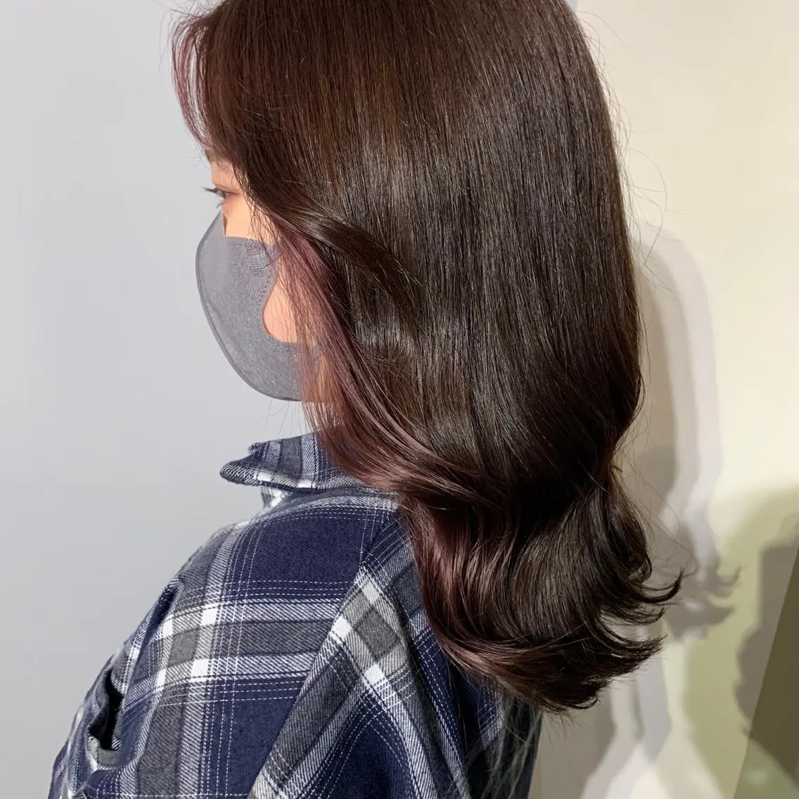 ロング カラー ヘアアレンジ バレイヤージュ ブリーチ ケアブリーチ ダブルカラー イヤリングカラー カット ヘアカラー トリートメント Luana / 公式 / 大通のヘアスタイル